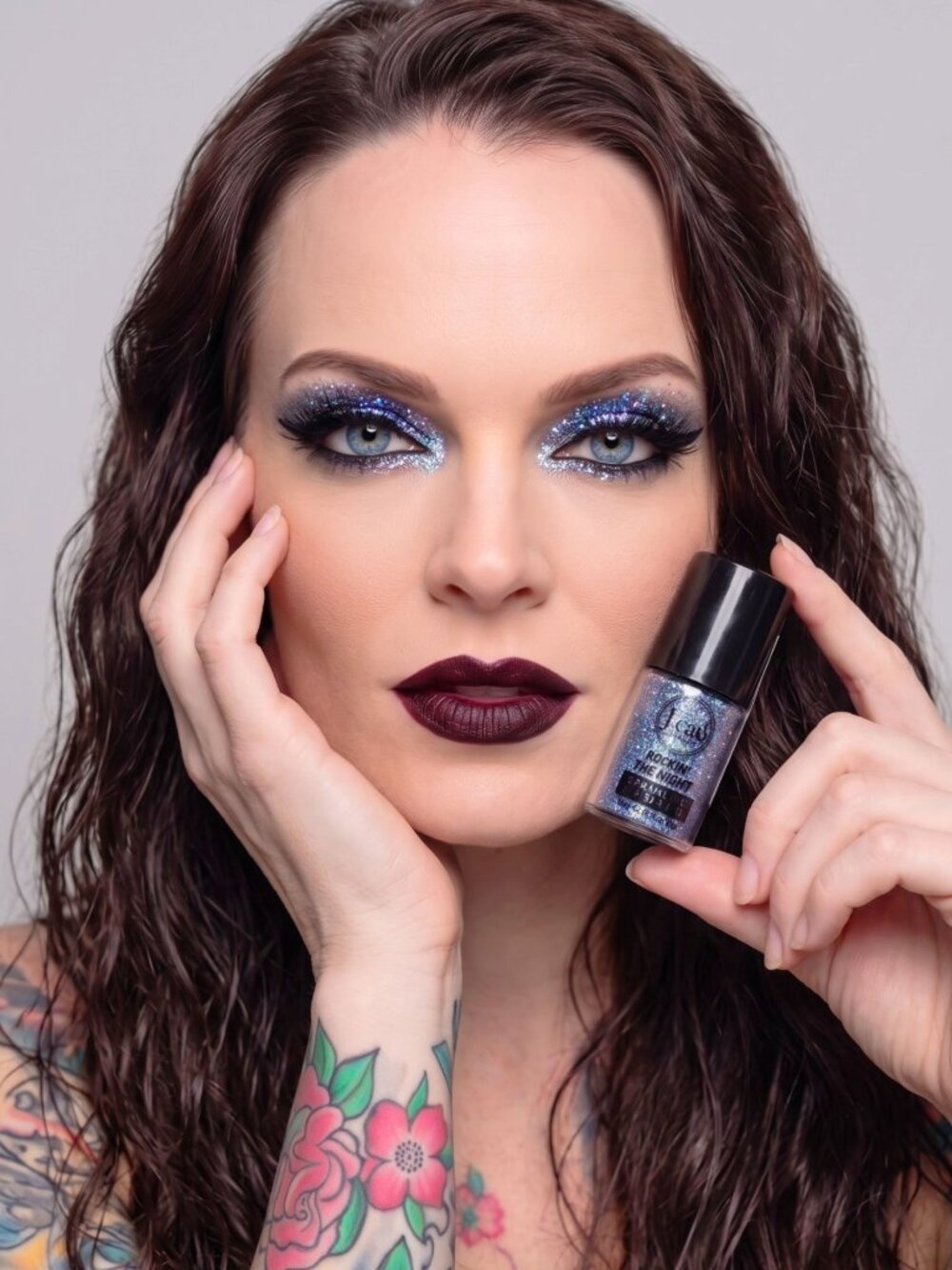 J.Cat Rockin The Night Bondi Black Multidimensional Loose Sparkling Powder SP210